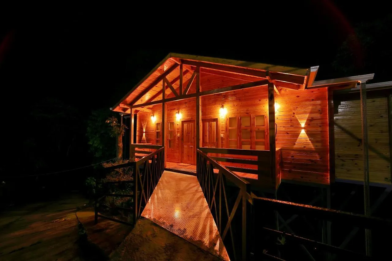 Woodrose Resort Kalpetta 2*,