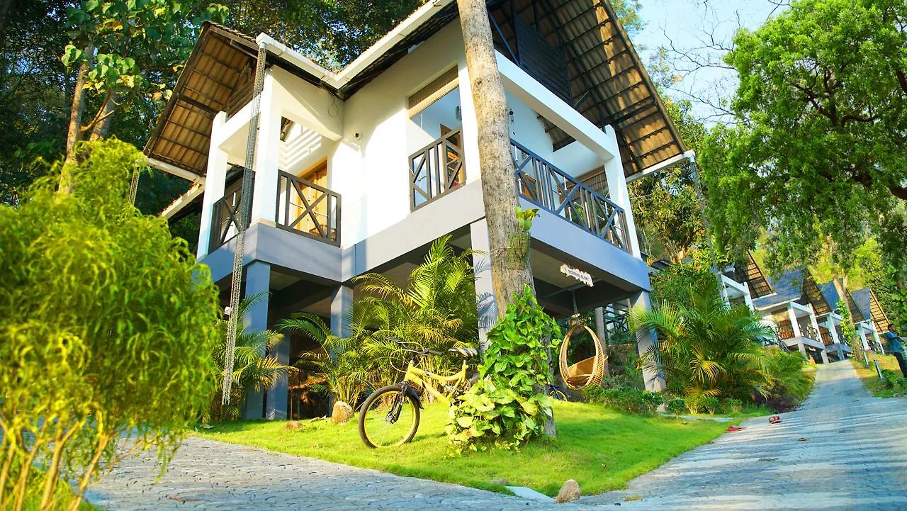 **  Woodrose Resort Kalpetta India