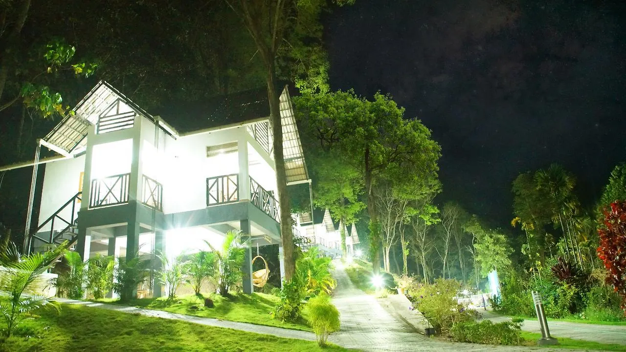 Woodrose Resort Kalpetta